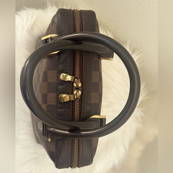 LOUIS VUITTON Brera Damier Ebene Handbag - Picture 4 of 12